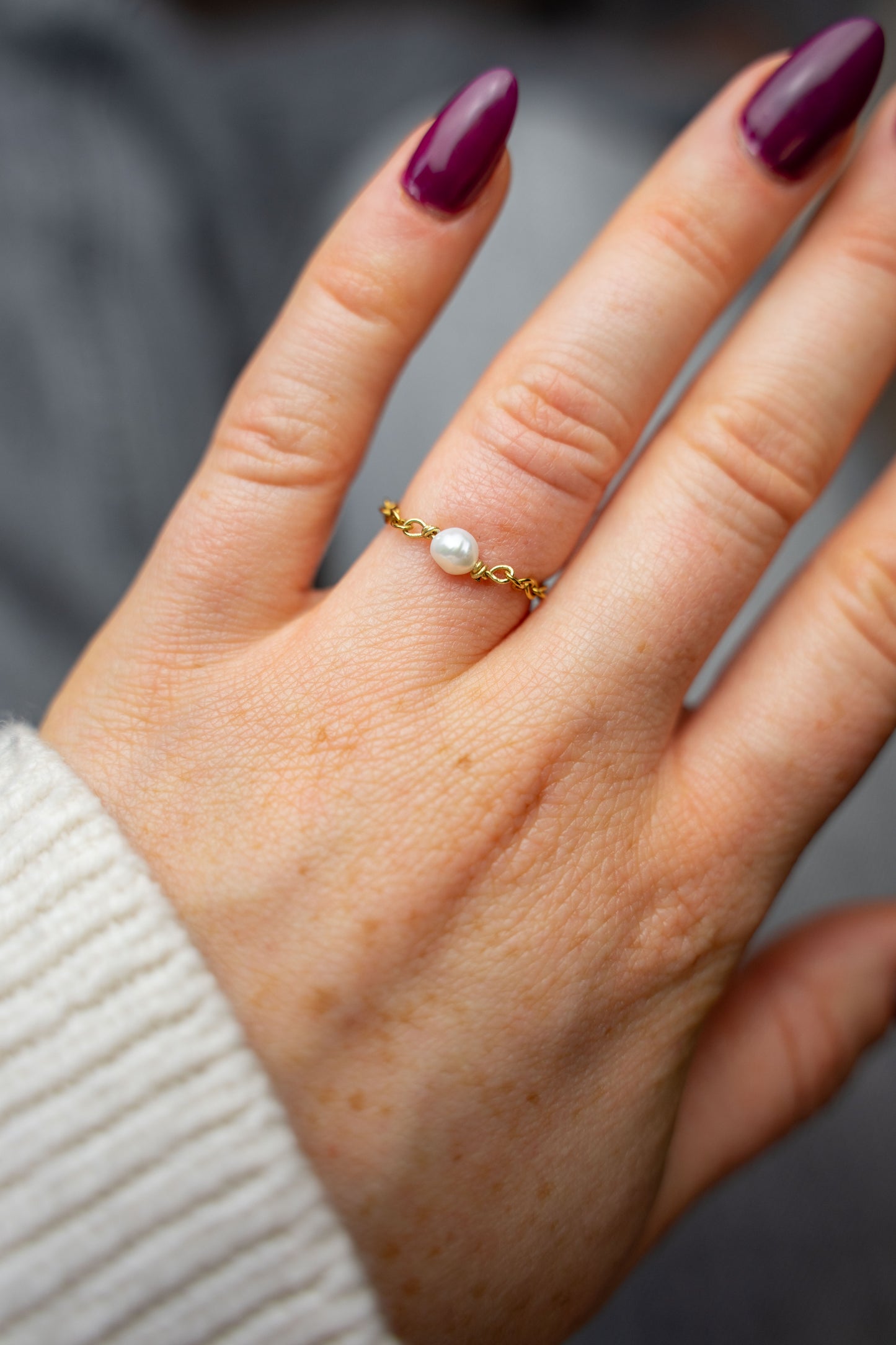 Ring mit einer Perle