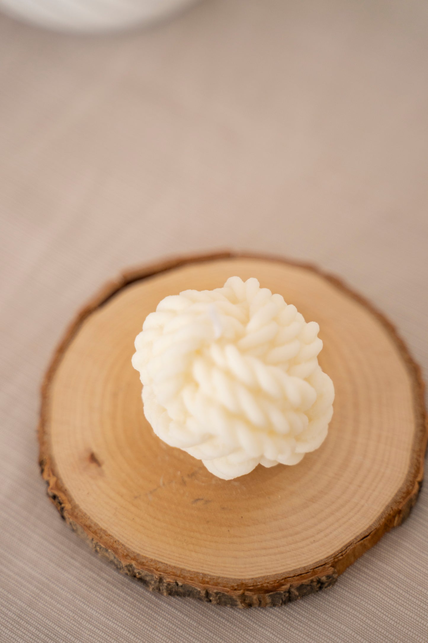 Wollknoten Kerze