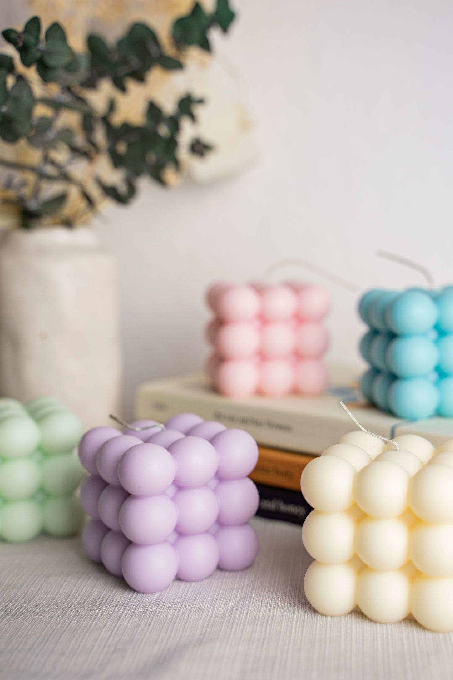 Bubble Kerze Karla - bunte Farben