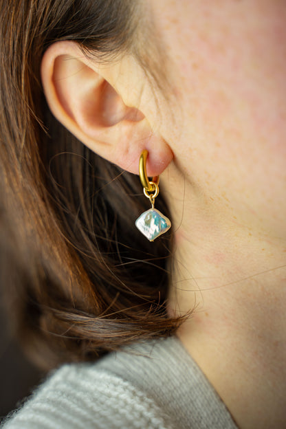 Anhänger quadratische Perle